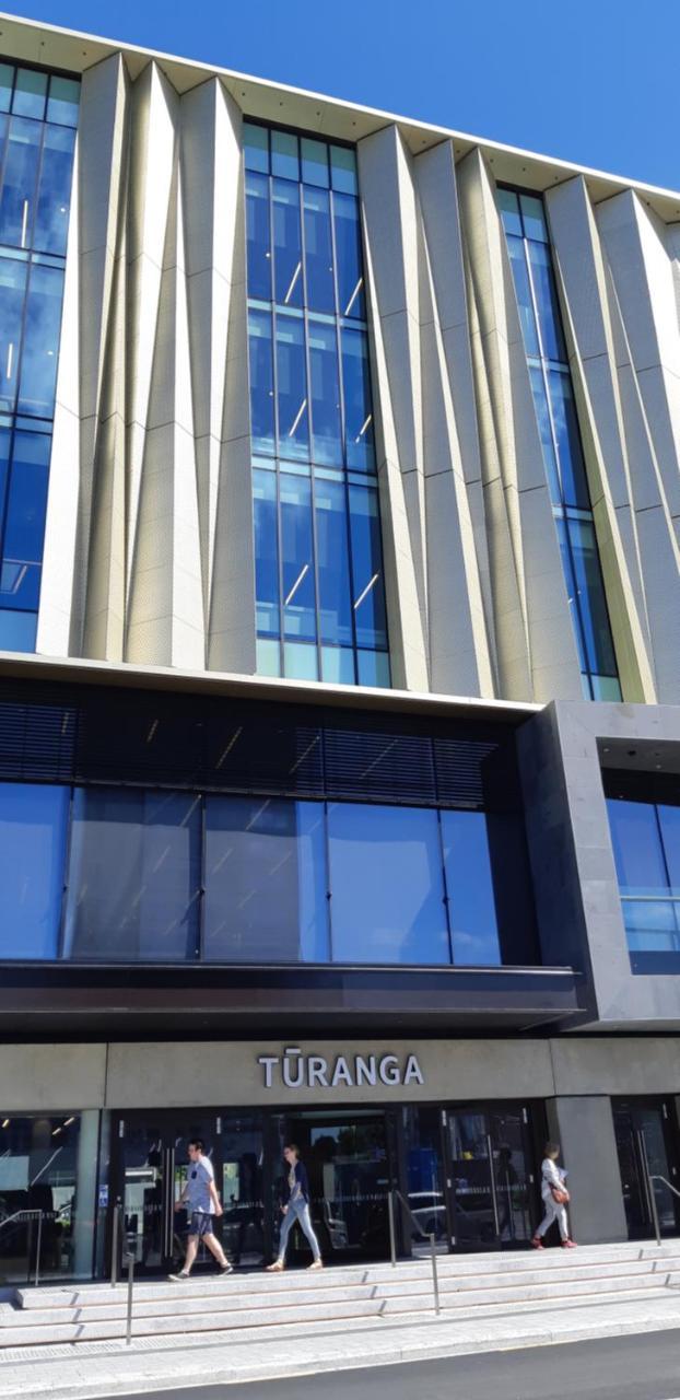Chester St Backpackers Christchurch Exterior photo